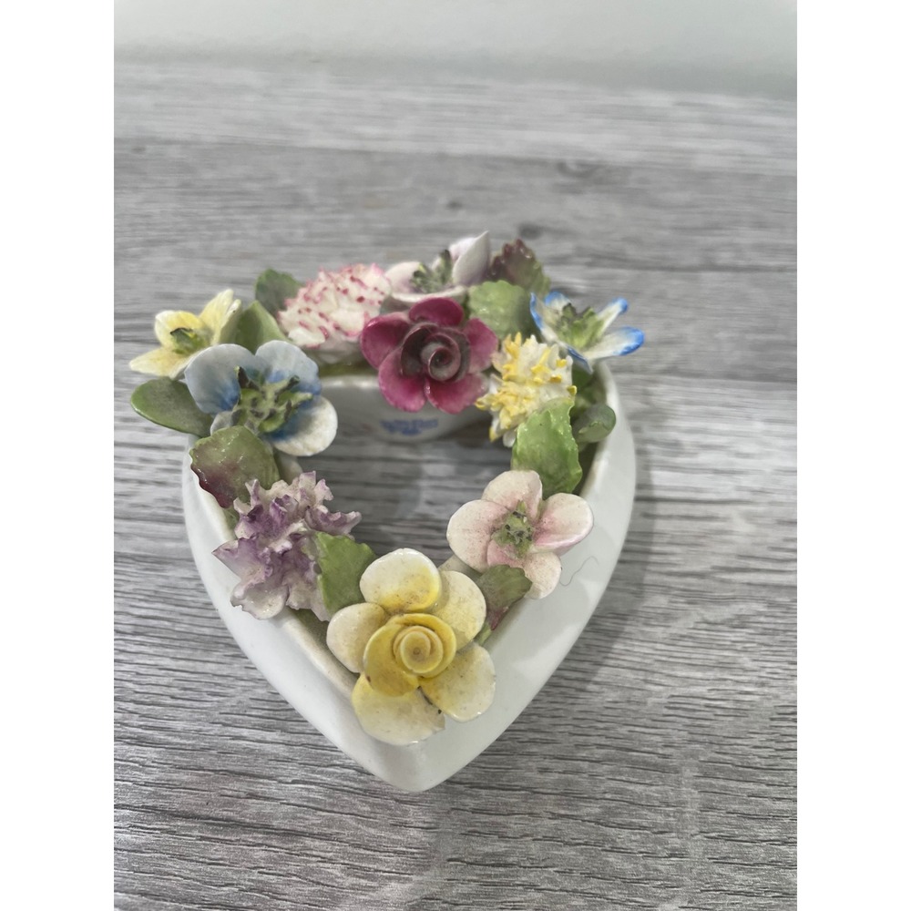 Coalport Bone China Floral Heart‎ Figurine Made in England Multi Color Porcelain
